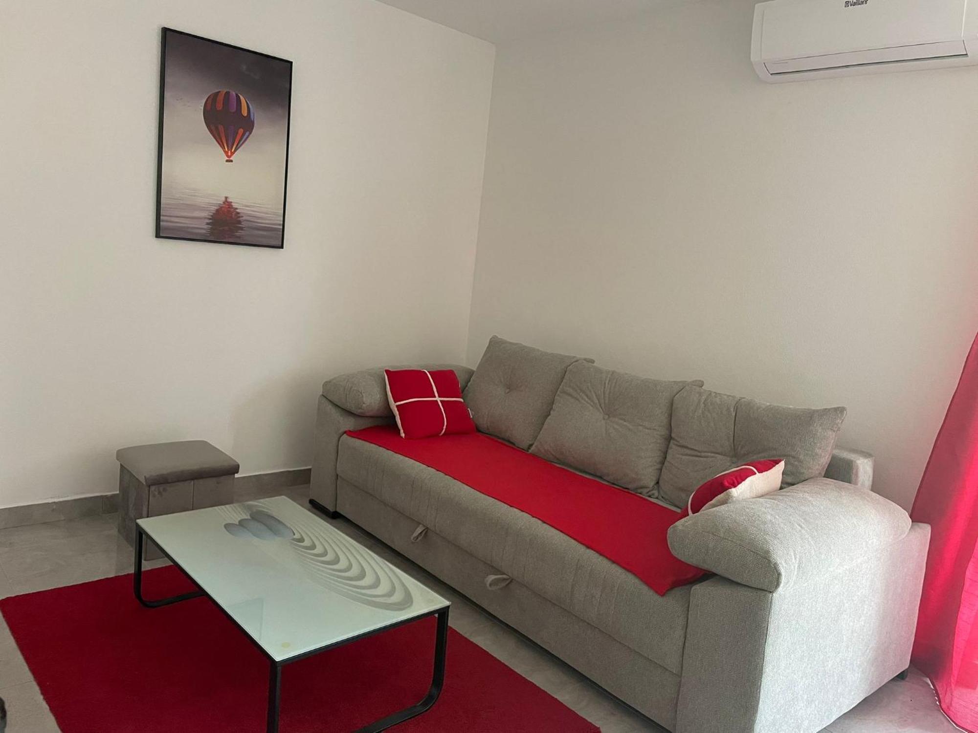 Apartmani Mateja Каштела Екстер'єр фото